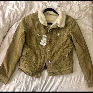 Brandy Melville - Tan/Mustard fur lined coat